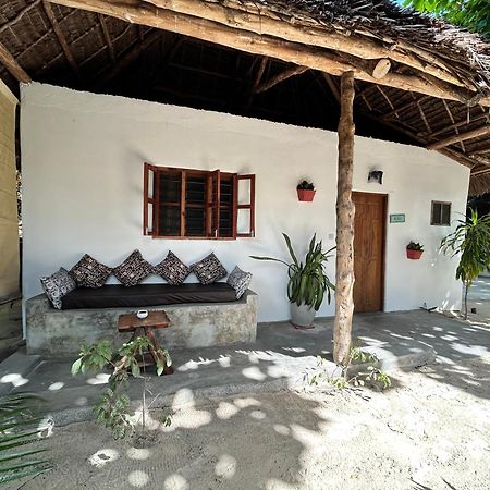 Bahari Beach Bungalows Jambiani  Exterior photo