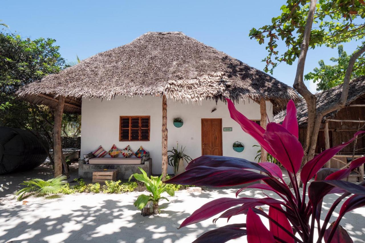 Bahari Beach Bungalows Jambiani  Exterior photo