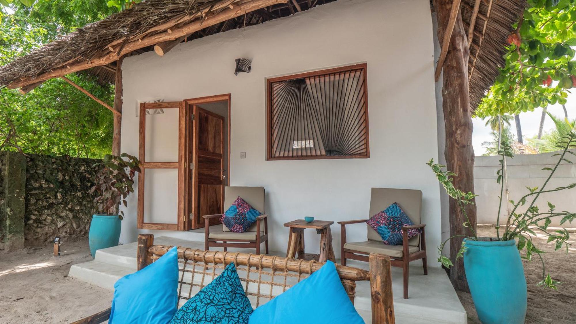 Bahari Beach Bungalows Jambiani  Exterior photo